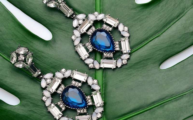 Jewelry & Watches detail