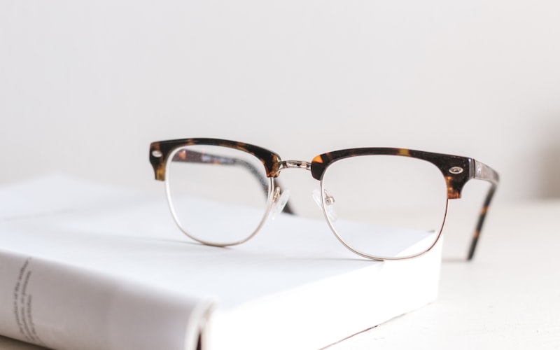 Sunglasses detail